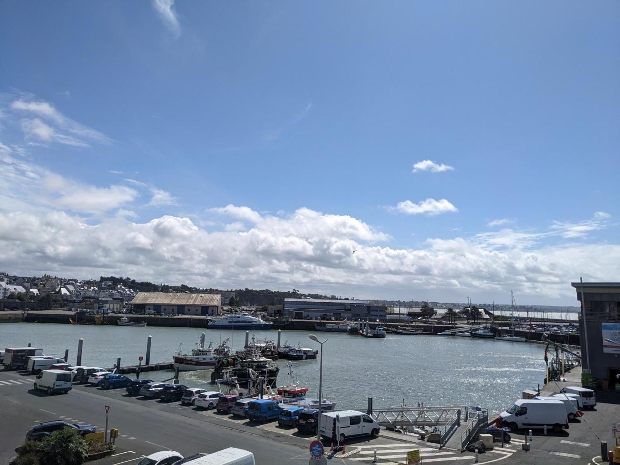 그랑빌 La Vigie Sur Le Port 아파트 외부 사진